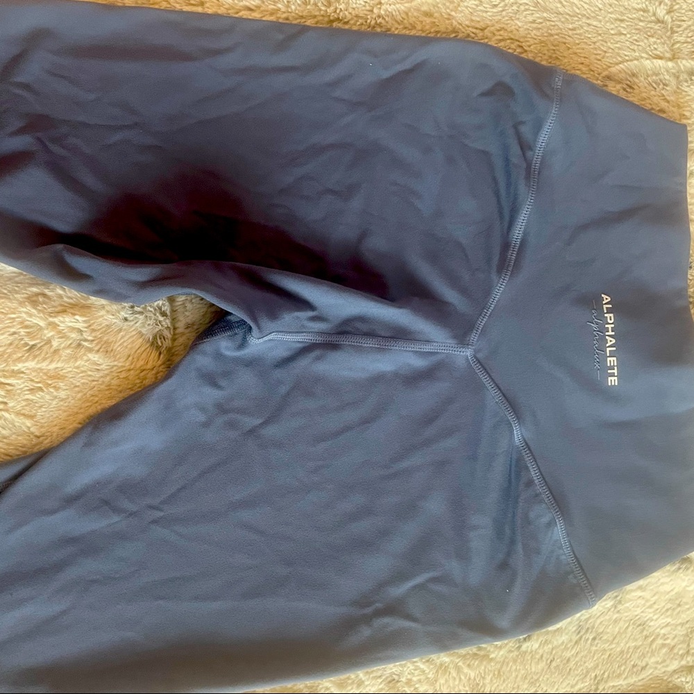 Alphalete Alphalux Size Small Legging- Blue Horizon;